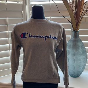 Women’s champion crew neck sweatshirt-XS